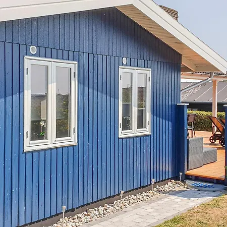 Amazing In Ebberup With Wifi Holiday home Helnaes By